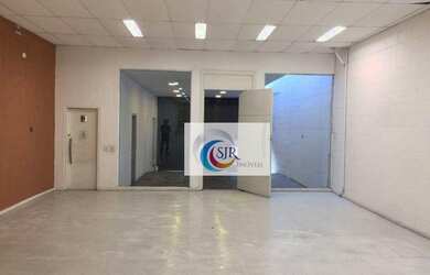 Imagem: O depósito possui 350m² de Área e está localizado em Pinheiros