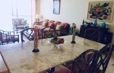 Imagem 3: quot Amplo apartamento de frente para o mar quot