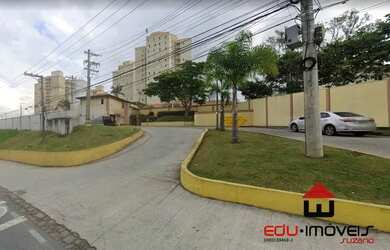 Imagem: O apartamento possui 3 Dormitórios, 1 Banheiro, 2 Vagas na