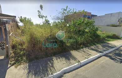 Imagem: O terreno possui 360m² de Área, Imóvel novo e está localizado