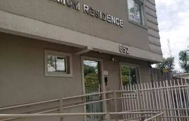 Imagem: O apartamento possui 1 Dormitório, 1 Banheiro, 1 Vaga na garagem