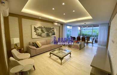 Imagem: A casa em condomínio possui 3 Dormitórios, 4 Banheiros, 4