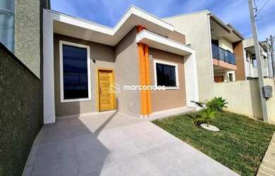 Imagem: A casa em condomínio possui 3 Dormitórios, 2 Banheiros, 1