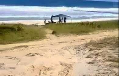 Imagem 4: Área 1400 m² de frente para o mar no Balneário Praia Seca Araruama...