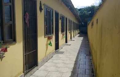 Imagem: A kitnet possui 1 Dormitório, 1 Banheiro, 1 Vaga na garagem