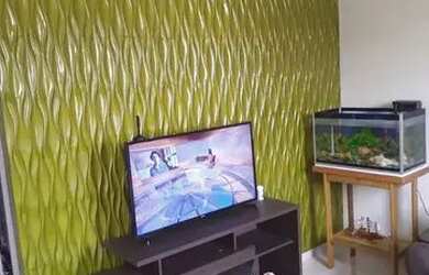 Imagem: A casa possui 2 Dormitórios, 1 Banheiro, 1 Vaga na garagem