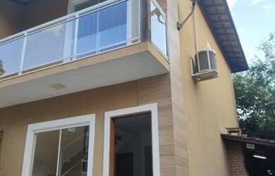 Imagem: A casa em condomínio possui 2 Dormitórios, 2 Banheiros, 1