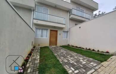 Imagem: A casa possui 2 Dormitórios, 1 Banheiro, 100m² de Área e