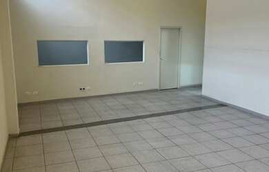 Imagem 12: Galpão/Depósito/Armazém para aluguel e venda com 2200 m2