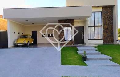 Imagem: A casa em condomínio possui 3 Dormitórios, 2 Banheiros, 2