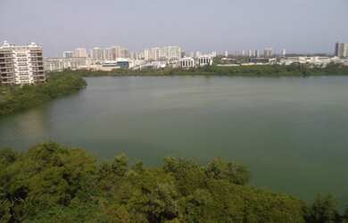 Imagem 8: Condomínio Royal Green. Varanda, 338m² de Área, 3 Vagas na garageme4...