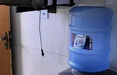 Imagem: A casa possui 3 Dormitórios, 1 Vaga na garagem e está localizado