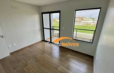 Imagem 5: Sobrado à venda - Conforto e praticidade no bairro Nova Brasília, Imbituba/SC