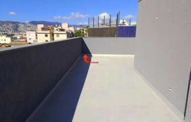 Imagem: O apartamento na cobertura possui 3 Dormitórios, 2 Banheiros