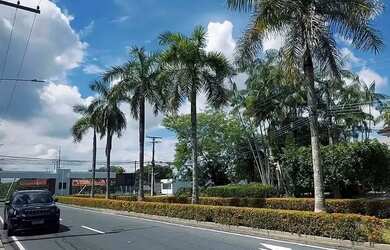 Imagem: O terreno possui 800m² de Área e está localizado em Ponta