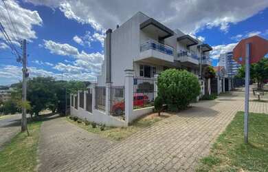 Imagem: Sobrado,bairro Kayser