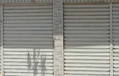 Imagem: O depósito possui 80m² de Área e está localizado em Fazenda