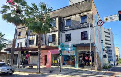 Imagem: O depósito possui 78m² de Área e está localizado em Praia