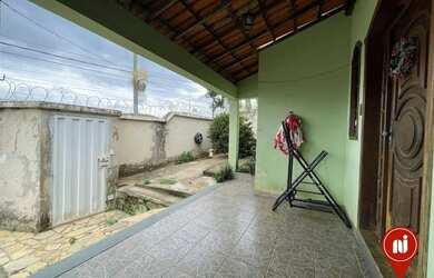 Imagem 2: Casa com 4 dormitórios à venda, 360 m² por R$ 990.000,00 - Lourdes...