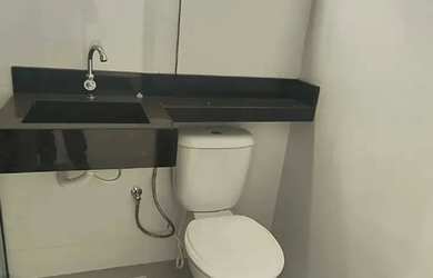 Imagem 13: COND. ALPHAVILLE - VENDO OU TROCO CASA TÉRREA COM 3 SUÍTES, SALA AMPLA E ESPAÇO PARA ÁREA