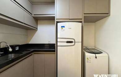 Imagem 2: Apartamento com 1 dormitório para alugar, 45 m² por R$ 2.180,00/mês - Centro (Blumenau)