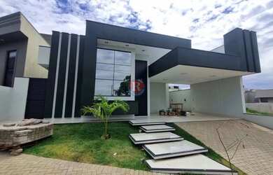 Imagem: A casa em condomínio possui 3 Dormitórios, 4 Banheiros, 2