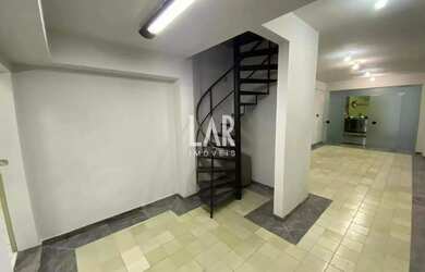 Imagem: O depósito possui 105m² de Área e está localizado em Barro