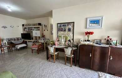 Imagem: O apartamento possui 3 Dormitórios, 2 Banheiros, 1 Vaga na