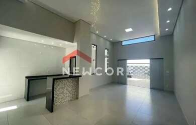 Imagem: A casa possui 3 Dormitórios, 4 Banheiros, 2 Vagas na garagem