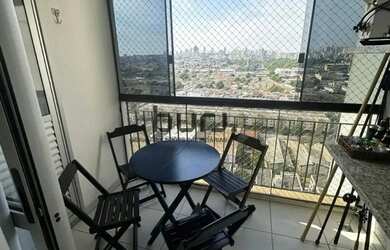 Imagem: O apartamento possui 2 Dormitórios, 2 Banheiros, 2 Vagas na