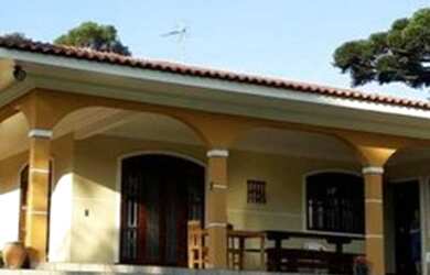 Imagem: A fazenda possui 30.000m² de Área e está localizado em Umbará