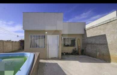 Imagem: A casa possui 2 Dormitórios, 1 Banheiro, 1 Vaga na garagem