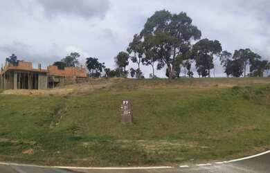 Imagem 3: Terreno de esquina no asfalto com bela vista no Ninho Verde 2