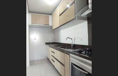 Imagem: O apartamento possui 3 Dormitórios, 2 Banheiros, 1 Vaga na