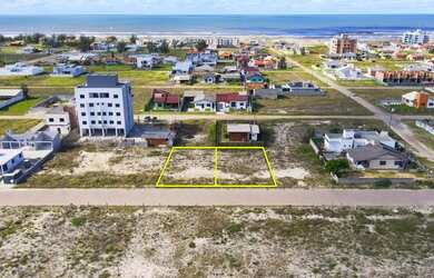 Imagem 1: Terreno à venda, 375 m² por R$ 160.000,00 - Turimar - Balneário Gaivota/SC
