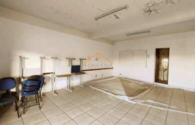 Imagem: O depósito possui 45m² de Área e está localizado em Glória