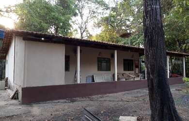 Imagem 8: Casa no Rio Araguaia. 2.200m² de Área, 5 Vagas na garageme3 Dormitórios