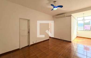 Imagem: O apartamento possui 2 Dormitórios, 1 Banheiro, 60m² de Área