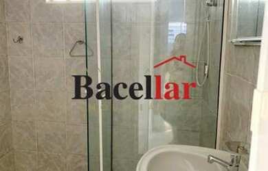 Imagem 15: DUAS CASAS REFORMADAS MARAVILHOSO QUINTAL PISCINA E CHURRASQUEIRA