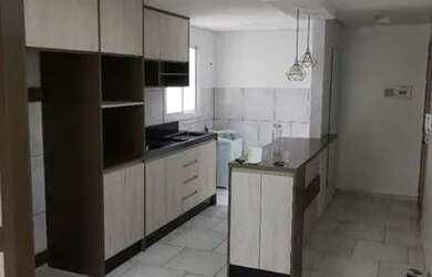 Imagem: O apartamento possui 2 Dormitórios, 1 Banheiro, 1 Vaga na garagem