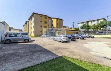 Imagem: O apartamento possui 2 Dormitórios, 1 Banheiro, 1 Vaga na garagem