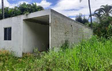 Imagem: O terreno possui 128m² de Área e está localizado em Recreio