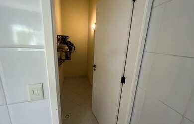 Imagem 11: Casa de condomínio com 216 m² e 4 suites em condomínio com segurança...