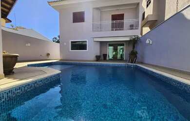 Imagem: SOBRADO COM PISCINA LOCAÇÃO CONDOMINIO ALTO DA BOA VISTA