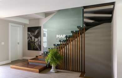 Imagem 10: Excelente casa alto padrão, a poucas quadras do famoso Parque Barigui