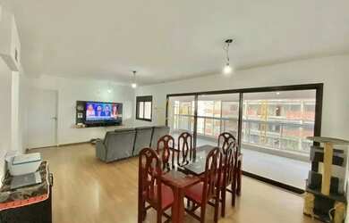 Imagem: O apartamento possui 3 Dormitórios, 4 Banheiros, 2 Vagas na