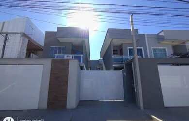 Imagem: A casa possui 2 Dormitórios, 1 Banheiro, 1 Vaga na garagem