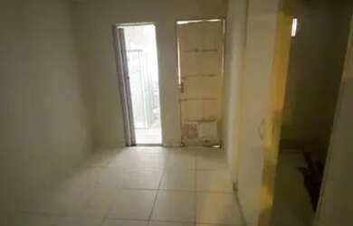 Imagem: A casa possui 5 Dormitórios, 5 Banheiros, 2 Vagas na garagem