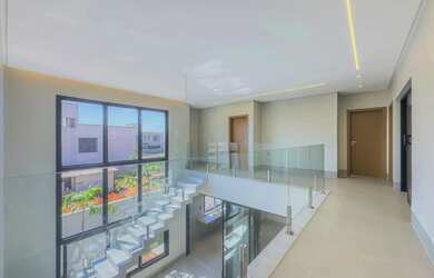 Imagem 9: Sobrado para venda com 351 metros quadrados com 5 quartos em Jardins França...