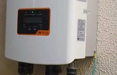 Imagem 5: CASA JARDIM BARCELONA COM 3 QUARTOS, QUINTAL E GARAGEM COBERTA (ENERGIA SOLAR